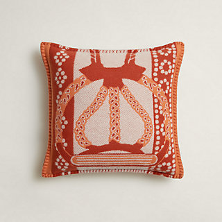fantaisie-d-etriers-pillow--